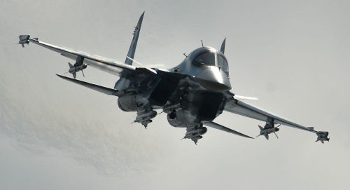 "Xe tăng bay" Su-34 Nga được gắn tên lửa, radar tối tân