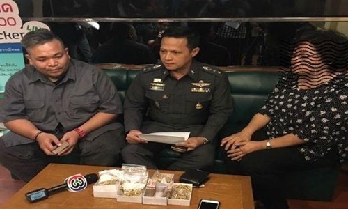 Tài xế taxi Thái Lan trả lại hai kg vàng cho khách