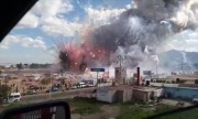 Nổ chợ pháo hoa Mexico, 29 người chết