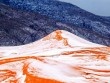 Tuyết rơi lần đầu tiên sau 37 năm trên sa mạc Sahara