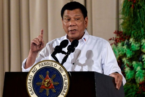 Tổng thống Philippines gọi quan chức Liên Hợp Quốc là "ngu xuẩn"