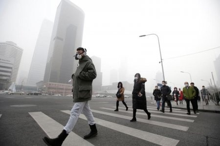 Trung Quốc: Mặt nạ phòng độc cháy hàng vì ô nhiễm