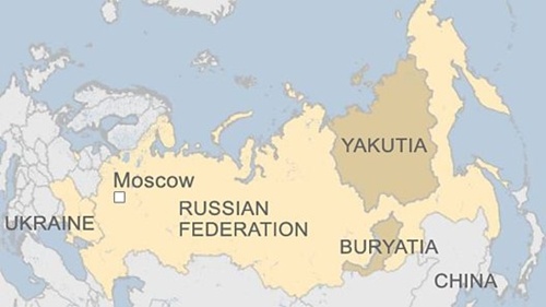 Gấu bị tài xế xe tải cố tình cán chết khiến người Nga phẫn nộ