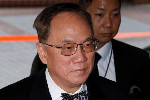 Cựu trưởng đặc khu Hong Kong ra tòa vì cáo buộc tham nhũng