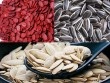 Bật mí cách lựa chọn các loại hạt để ăn Tết