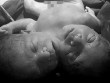 Mẹ chết ngất khi con tử vong sau sinh bởi dị tật dù siêu âm thai bình thường