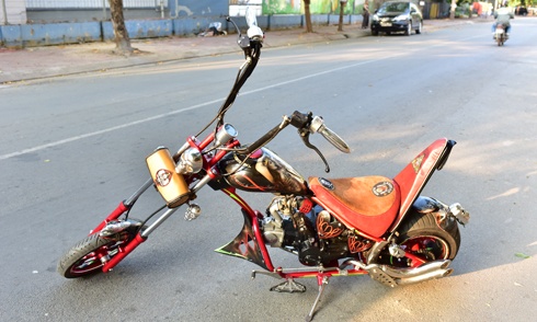 Mini Chopper độ của "ông già gân" 61 tuổi tại Sài Gòn