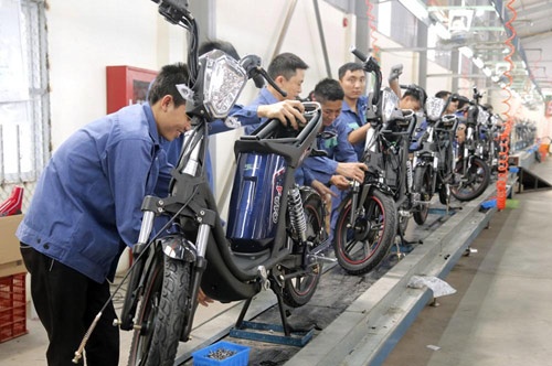 Lần đầu tiên Việt Nam có thương hiệu Việt sản xuất xe gắn động cơ hai bánh.