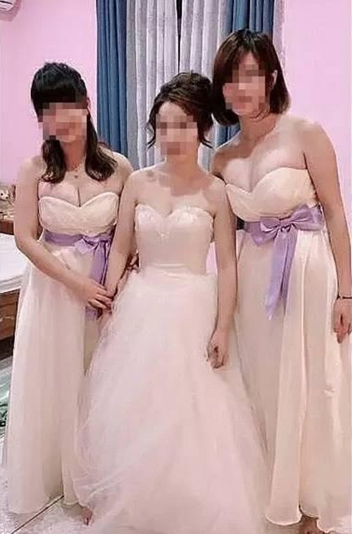 Phù dâu quá nổi bật khiến cô dâu bị lu mờ ngay trong đám cưới