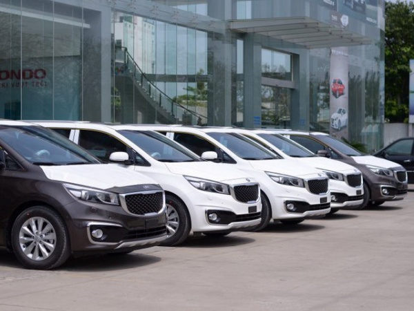Sau 2 năm tại Việt Nam, Kia Sedona tiêu thụ được 4.000 xe