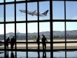 Nữ hành khách tố United Airlines làm ngơ trước hành vi quấy rối tình dục