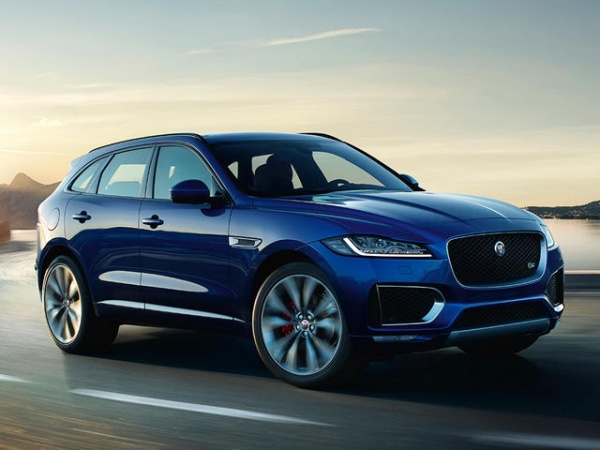 "Xe của năm 2017" là Jaguar F-Pace