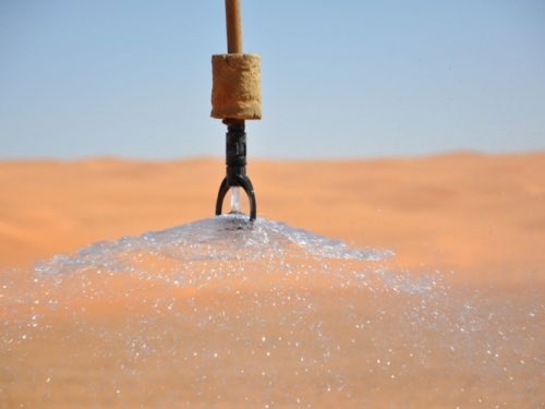 Công nghệ đột phá lấy nước từ không khí ở khu vực sa mạc