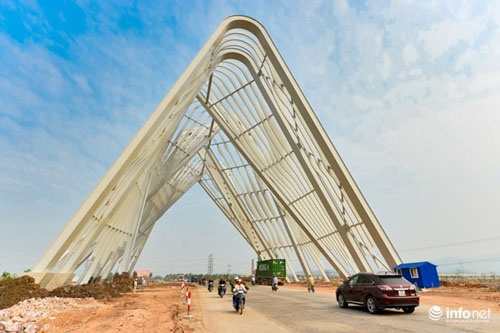 Cận cảnh cổng chào gần 200 tỷ của tỉnh Quảng Ninh