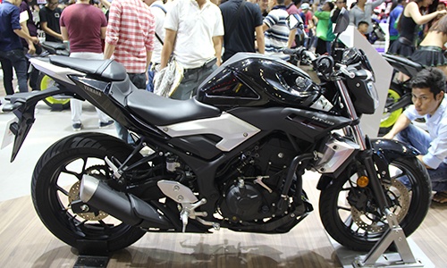 Nakedbiked Yamaha MT-03 giá 139 triệu đồng tại Việt Nam
