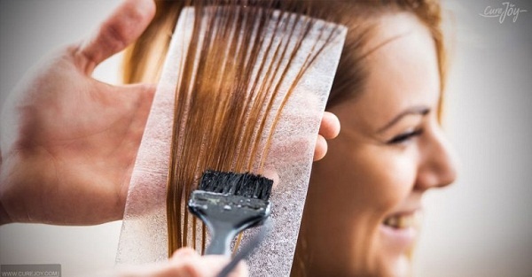Các phản ứng phụ có thể xảy ra của thuốc nhuộm tóc