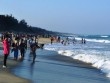 7 học sinh lớp 9 ở Quảng Ngãi bị sóng cuốn trôi khi đi tắm biển