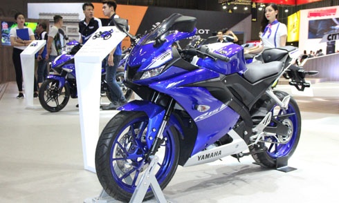 Yamaha R15 2017 - sportbike thế hệ mới về Việt Nam