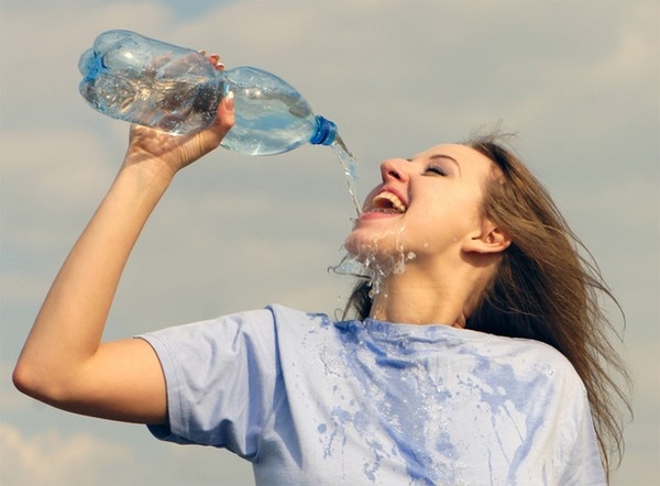 Uống nước như thế nào để tốt nhất cho sức khỏe?