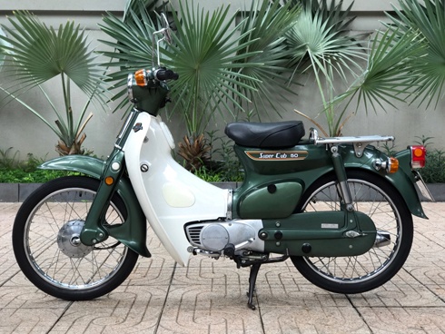Honda Cub "cánh én" - kỷ vật 40 năm của người Việt