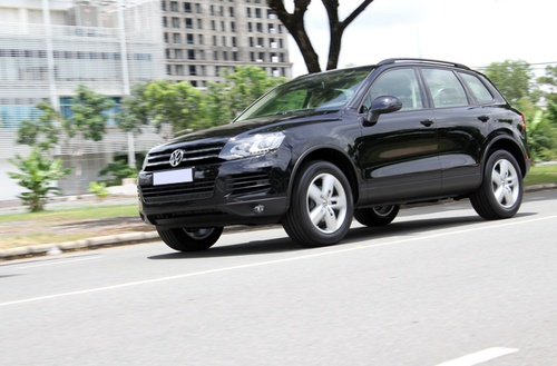 Volkswagen giảm giá gần 300 triệu tại Việt Nam