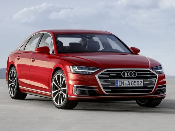 Audi A8 2018 hoàn toàn mới có giá từ 2,3 tỷ đồng