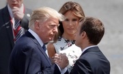 Màn "đọ quyền lực" trong cú bắt tay 29 giây của Trump và Macron
