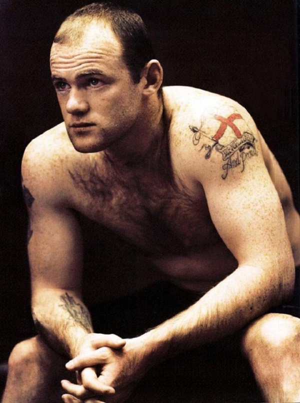 Wayne Rooney bị gán mác "ông chú bụng phệ" vì thói hư này!