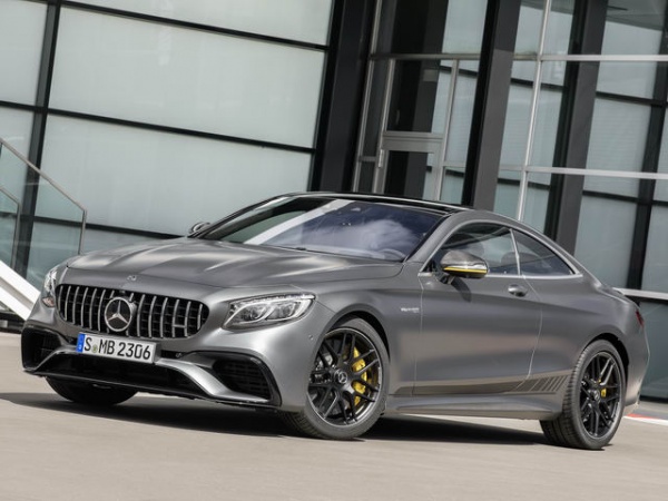 Mercedes-AMG S63 Coupe Yellow Night giá 5,4 tỷ đồng
