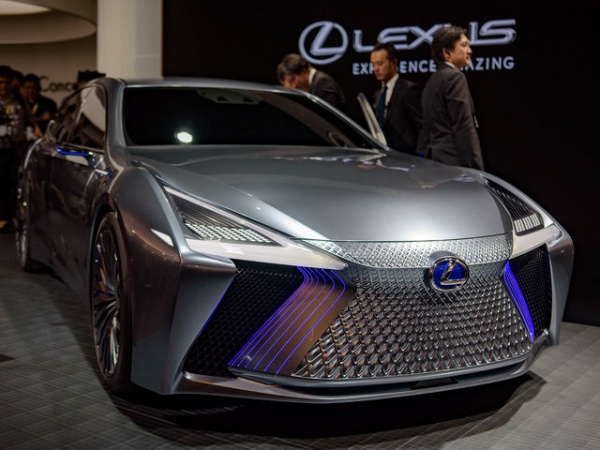 Lexus LS+ Concept lộ diện với thiết kế tuyệt đẹp