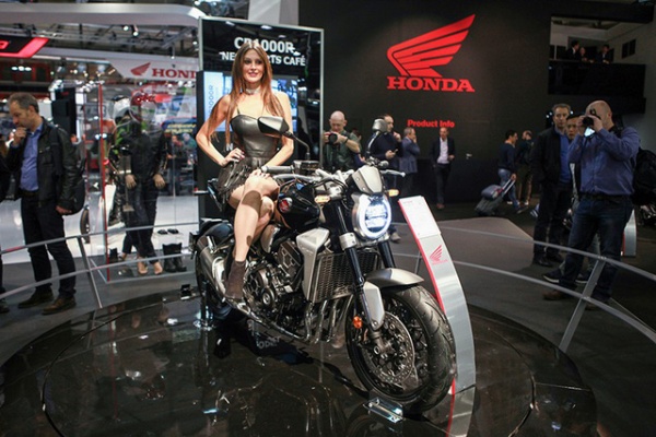 Honda chính thức ra mắt CB1000R thế hệ mới