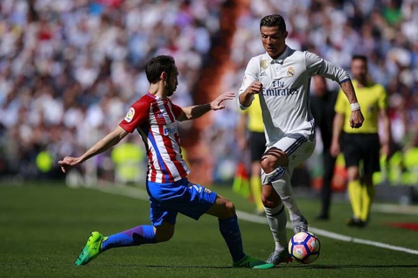 Video, kết quả bóng đá Atletico Madrid - Real Madrid: Ronaldo, Griezmann bị "khóa chân" (Hiệp 1)