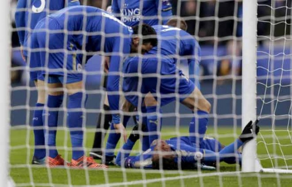 Leicester - Burnley: Lao vào cột vì bàn thắng