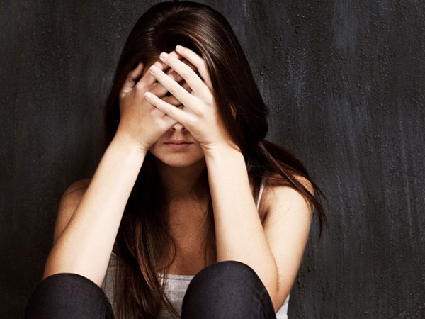 Báo động: Trầm cảm ở tuổi teen – Cha mẹ không hề hay biết