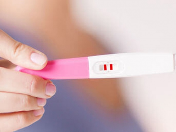 Thực hư dùng que thử thai có thể phát hiện ung thư tinh hoàn