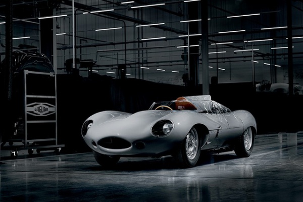 Jaguar tái sinh D-Type giá triệu "đô"