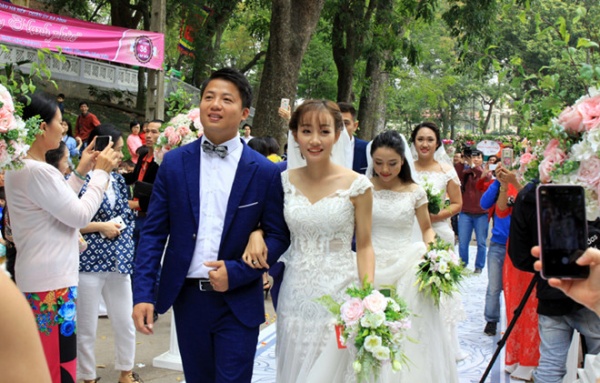 Hà Nội yêu cầu cán bộ không tổ chức cưới ở khách sạn 5 sao