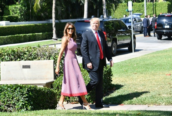 Đệ nhất phu nhân Mỹ Melania Trump gây chú ý với loạt váy áo nghìn USD