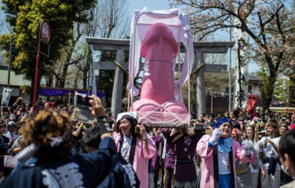 Độc đáo lễ hội tôn vinh “của quý” tại Nhật