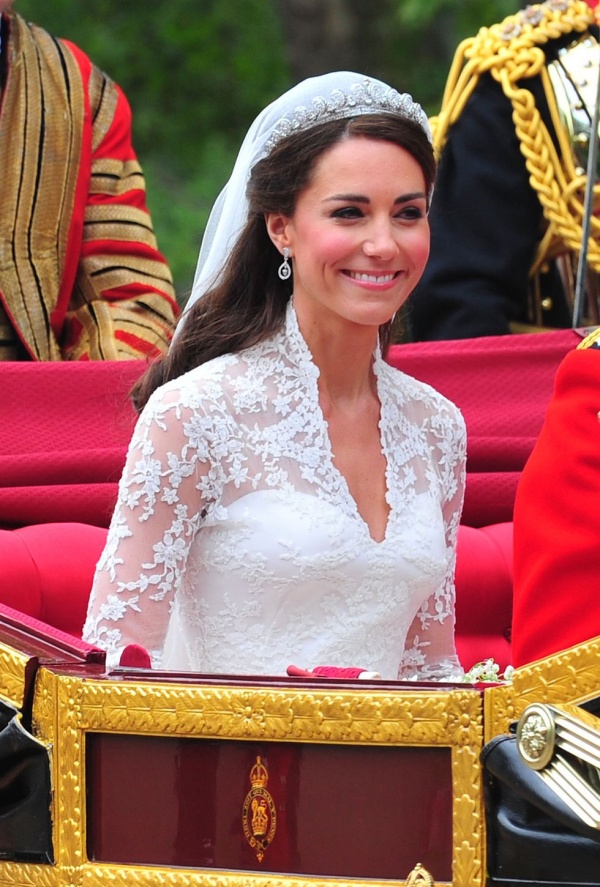 11 quy tắc thời trang ngầm trong gia đình Hoàng gia Anh