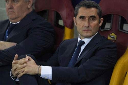 Dàn sao Barcelona công khai “bật”, HLV Valverde chỉ biết lặng im