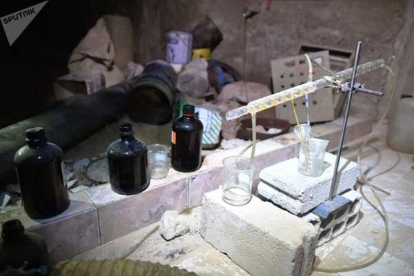 Bên trong kho vũ khí hóa học của phiến quân tại Syria