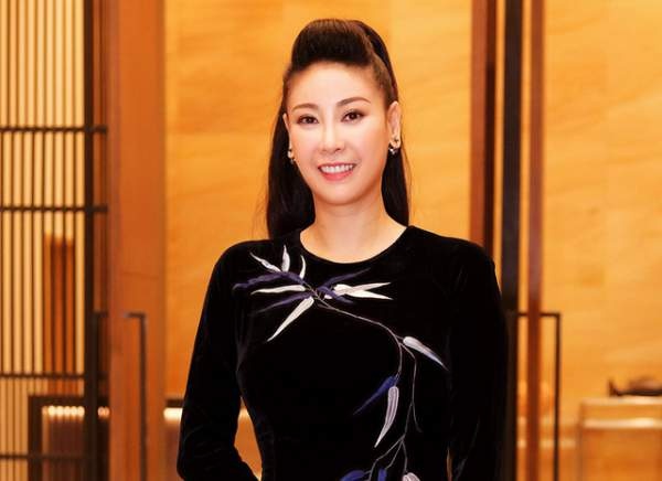 Hoa hậu Hà Kiều Anh: “Hoa hậu có quyền phẩu thuật thẩm mỹ sau khi đăng quang”