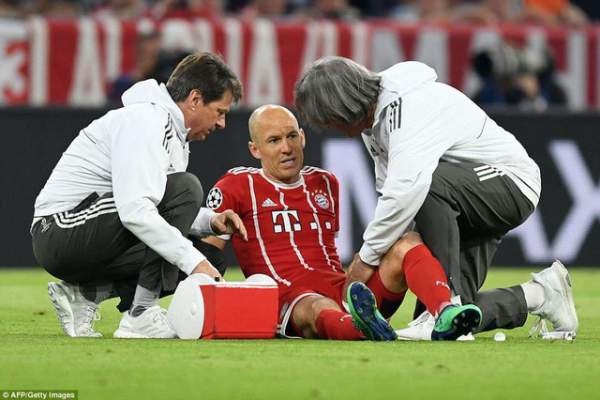 Bayern Munich gặp họa sau trận thua trước Real Madrid