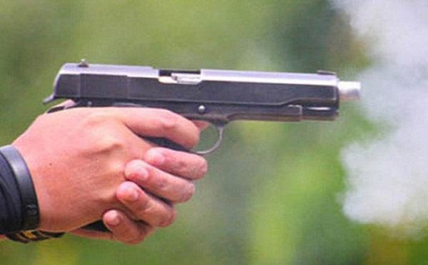 Bắc Giang: Phó giám đốc nổ súng bắn nữ giám đốc rồi về phòng tự sát