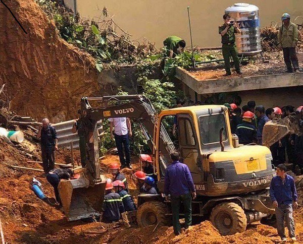 Phú Thọ: Sạt lở đất ở công trình xây dựng khiến 4 người tử vong