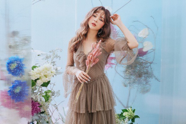 Liz Kim Cương ra 3 ca khúc trong 2 tháng với sự giúp đỡ của "tình cũ" Trịnh Thăng Bình
