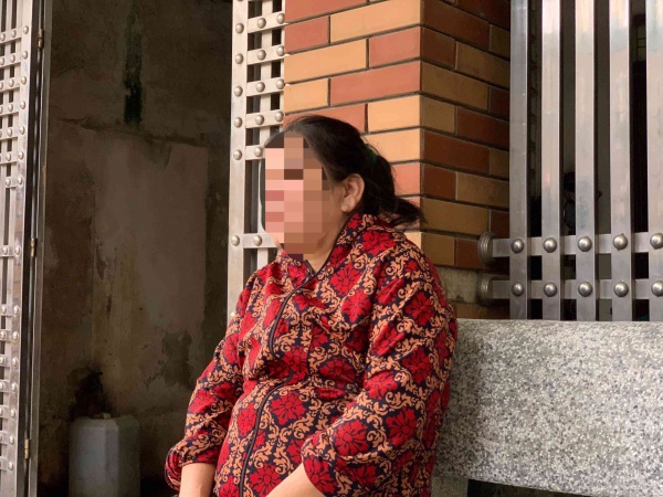 Tin tức 24h: Bà ngoại tiết lộ bất ngờ về cháu trai bị hành hạ, "chôn sống" ở Nghệ An
