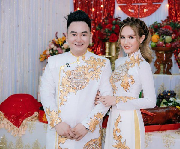 Nhà Celeb: Streamer giàu nhất Việt Nam chờ hotgirl đủ tuổi, cưới về nhà cho ở nơi thế này