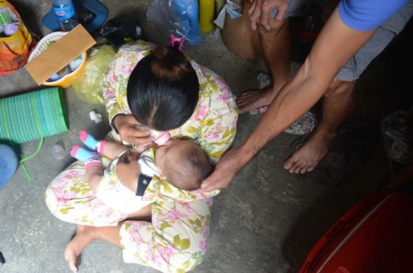 Những phụ nữ mang thai hộ ở Campuchia: Nhận 320 triệu nhưng có nguy cơ nuôi con người lạ